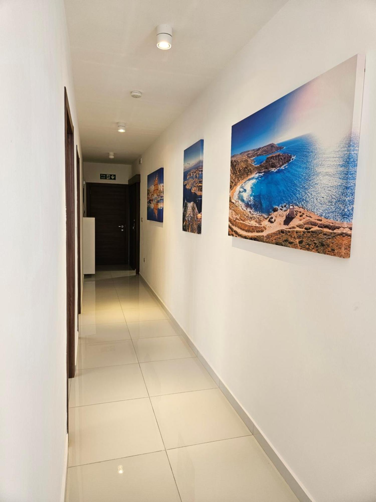 Family Holidays St. Paul's Bay Ngoại thất bức ảnh